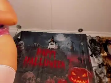 Chaturbate Live Sex of mia_18v