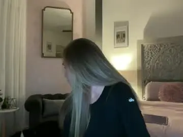 Chaturbate Sex Chat of sarahgiroux86