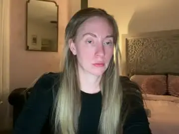 Chaturbate Adult Webcams of sarahgiroux86