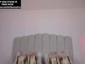 Chaturbate Live Porn of camilitasu