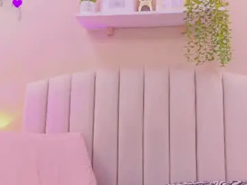 Chaturbate Free Porn Cam of curvy_bigass18