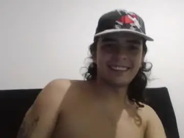 Chaturbate Watch Live Sex Cams of danielhot17