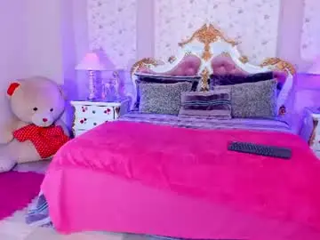 Chaturbate Live Sex of maki_sins
