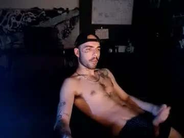 Chaturbate Watch Live Sex Cams of didismurf02