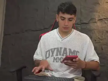 Chaturbate Free Live Porn of joseph__boy
