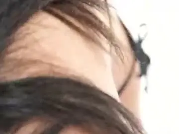 Chaturbate Live Sex Cam of mia_rossi_7