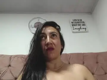 Chaturbate Free Porn Cam of misslucyy1