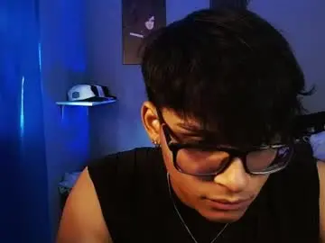 Chaturbate Live Porn of mr_yisuz