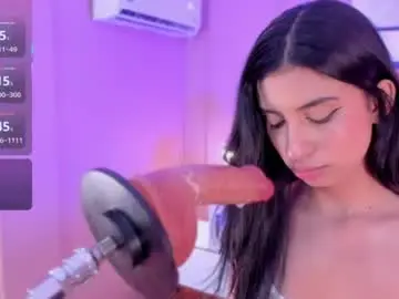 Chaturbate Nude Webcam of zia_cooper