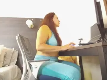 Chaturbate Sex Chat of nathalyrae41