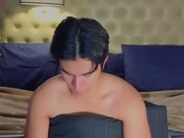 Chaturbate Adult Video Chat of reidalert69