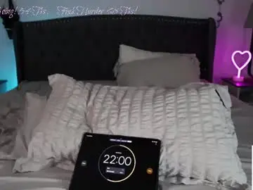 Chaturbate Sex Cam of ari_lovexo