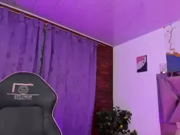 Chaturbate Live Sex Cam of dulcepearl_tay