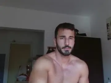 Chaturbate Sex Chat of hornyasfuckk33