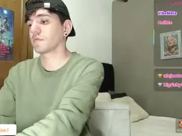Chaturbate Free Porn Cam of matteo12_