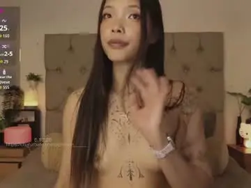 Chaturbate Live Sex of peisinoe_____