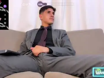 Chaturbate Best live sex cam show of tom_blunt96