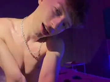 Chaturbate Free Live Porn of andytwinkkk