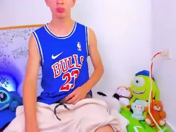 Chaturbate Watch Live Sex Cams of ely_king