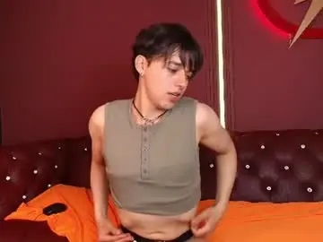 Chaturbate Watch Live Sex Cams of fox_white_