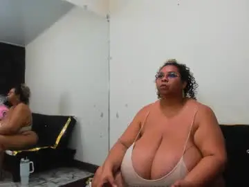 Chaturbate Watch Live Sex Cams of lynn_and_esteban