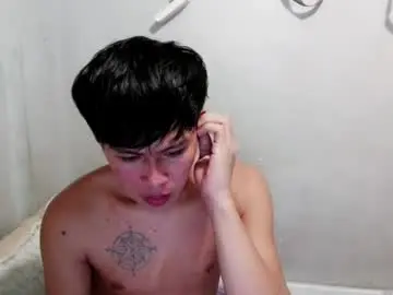 Chaturbate Private Sex Chat of urhugecock_asian