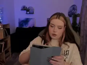Chaturbate Live Sex Cam of coramiel