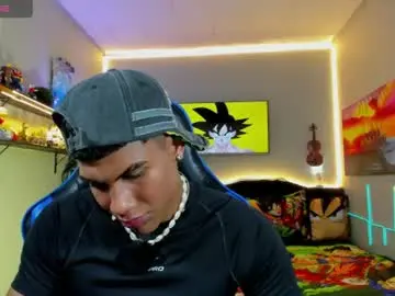 Chaturbate Sex Chat of damian_latinxxx