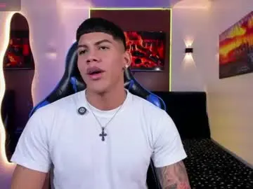 Chaturbate Free Live Porn of damian_latinxxx