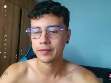 Chaturbate Best live sex cam show of leaneseb
