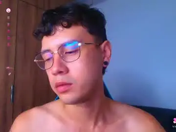 Chaturbate Best live sex cam show of leaneseb