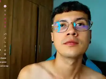 Chaturbate Adult Webcams of leaneseb