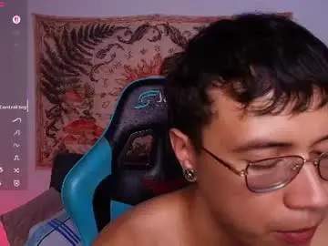 Chaturbate Free Porn Cam of leaneseb