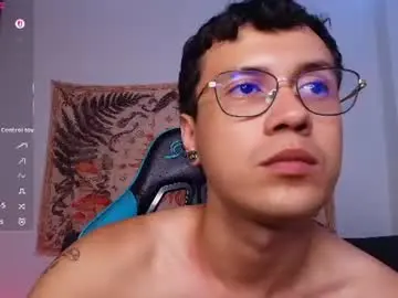 Chaturbate Nude Webcam of leaneseb