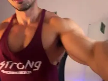 Chaturbate Best live sex cam show of lucasfit24
