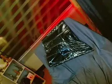 Chaturbate Live Sex Cam of queen_jasmine88x