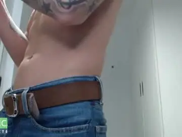 Chaturbate Live Sex Cam of rustynf1tz