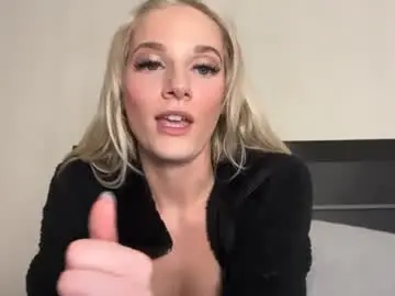 Chaturbate Adult Video Chat of alexispaige06