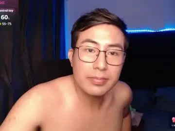 Chaturbate Adult Video Chat of andrewmhilton_