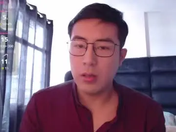 Chaturbate Best live sex cam show of andrewmhilton_