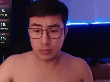 Chaturbate Watch Live Sex Cams of andrewmhilton_