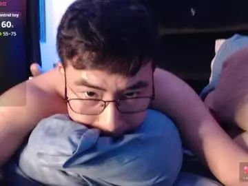 Chaturbate Best live sex cam show of andrewmhilton_