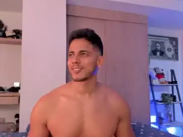 Chaturbate Live Porn of ashton_coleman_