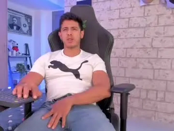 Chaturbate Watch Live Sex Cams of ashton_coleman_