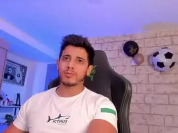 Chaturbate Live Porn of ashton_coleman_