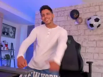 Chaturbate Live Sex of ashton_coleman_
