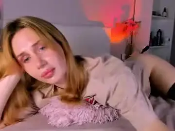 Chaturbate Watch Live Sex Cams of kira_sunrise