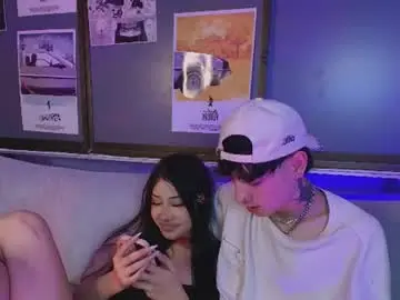 Chaturbate Live Sex Cam of kittyydoll_