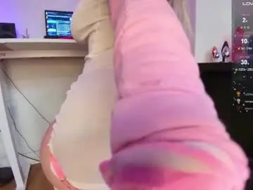 Chaturbate Sex Cam of peachyym