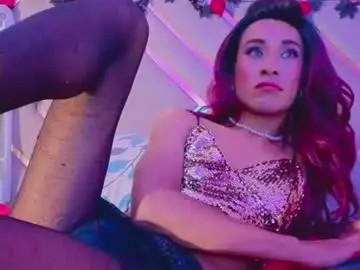 Chaturbate Free Porn Cam of raven_foxter1